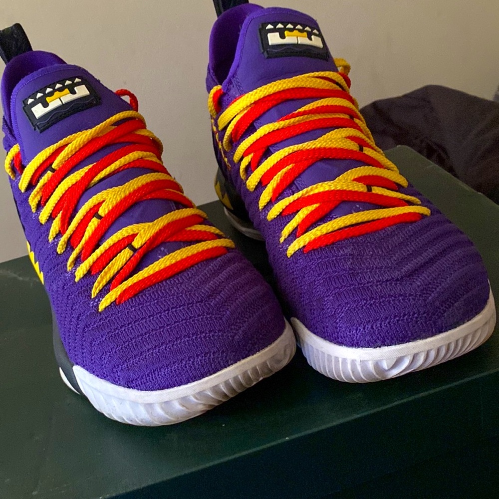 Size 9.5 Nike Lebron XVI “Martin Edition”